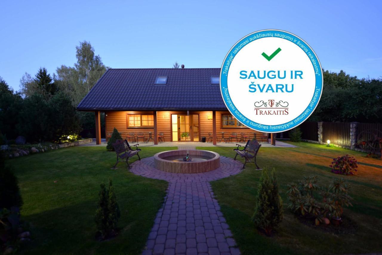 "Trakaitis" Nameliai Hotel Bagian luar foto